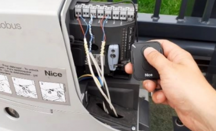 NİCE ROBUS 600 BAH&Ccedil;E KAPISI MOTORU